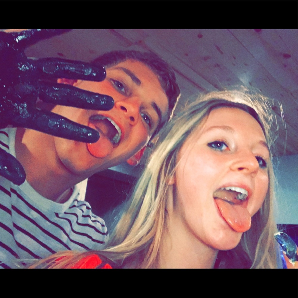 Meet your Posher, Robin